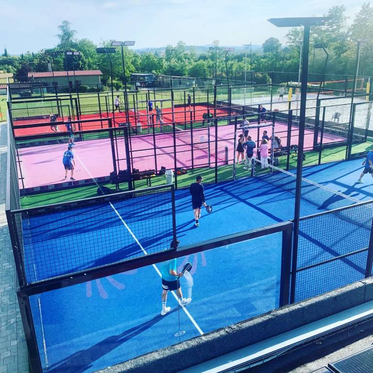 c padel center centro padel all'intenro di chiassa sporting club